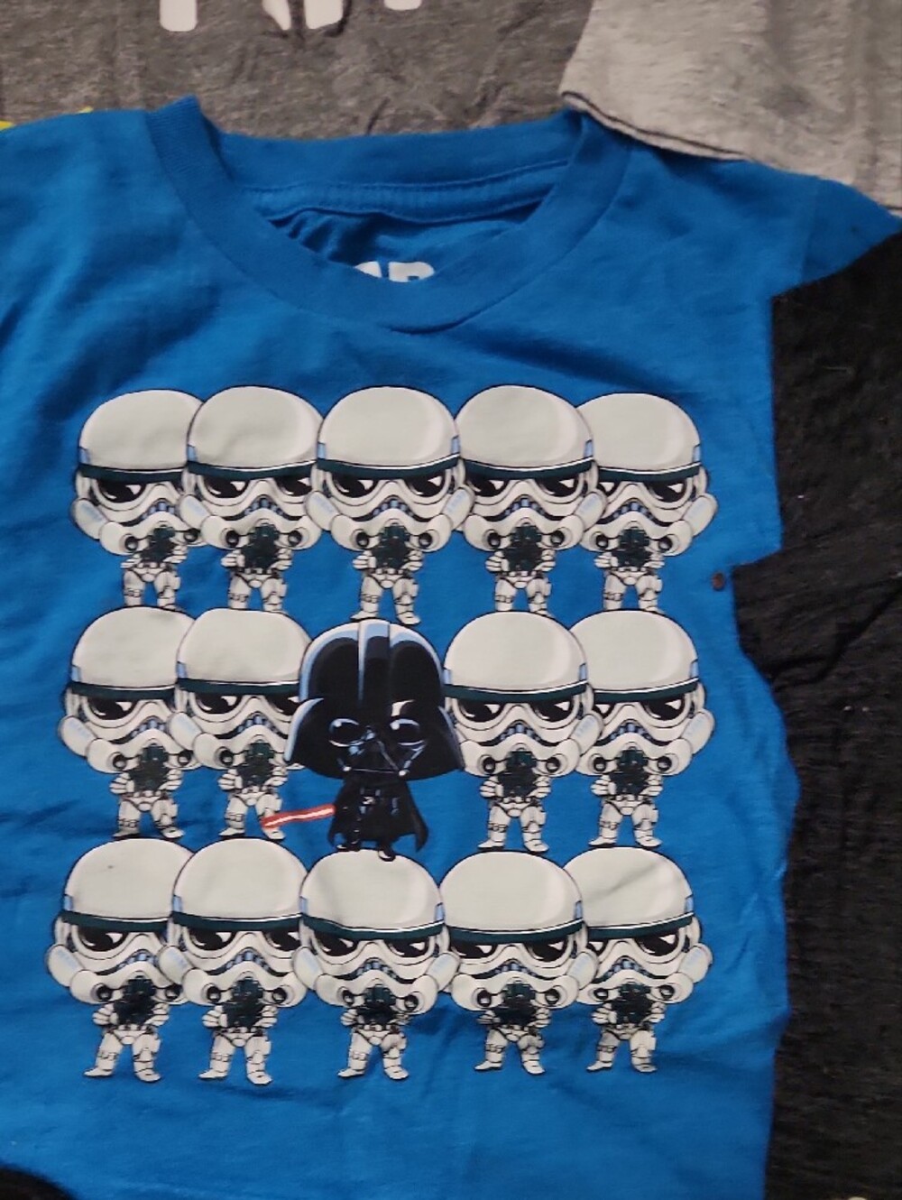 Star Wars & Character Graphic Kids T-Shirt Bundle - Assorted Colors (8pcs) - Picture 6 of 9
